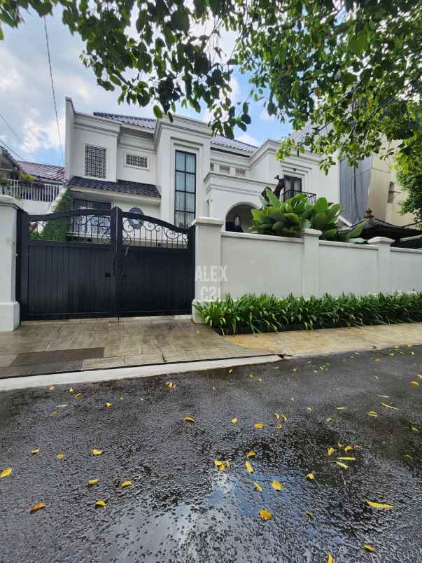 dijual rumah mewah di kebayoran baru jakarta selatan