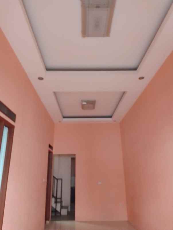 dijual rumah minimalist siap huni