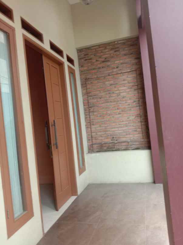 dijual rumah minimalist siap huni