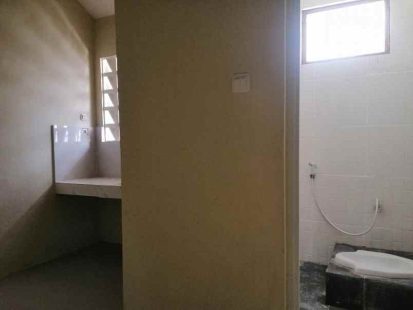 dijual rumah minomartani