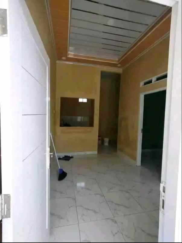 dijual rumah modern harga ekonomis cipayung