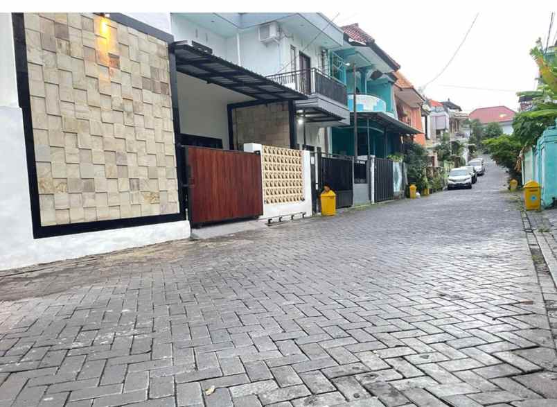 dijual rumah monang maning