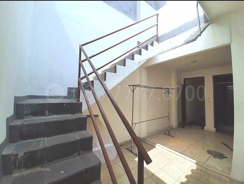 dijual rumah muara karang 2 pluit