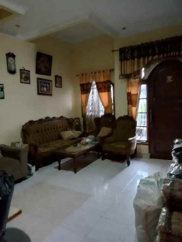 dijual rumah murah 2 lantai di ulujami pesanggrahan