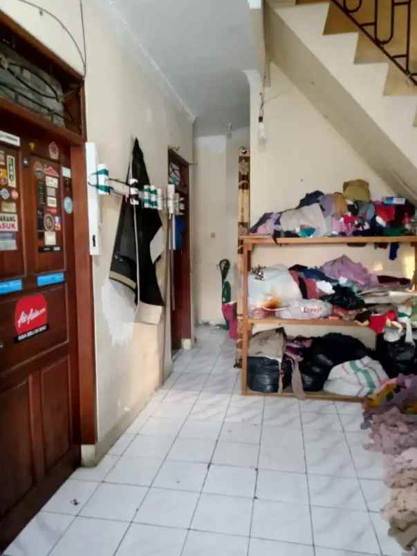 dijual rumah murah 2 lantai di ulujami pesanggrahan