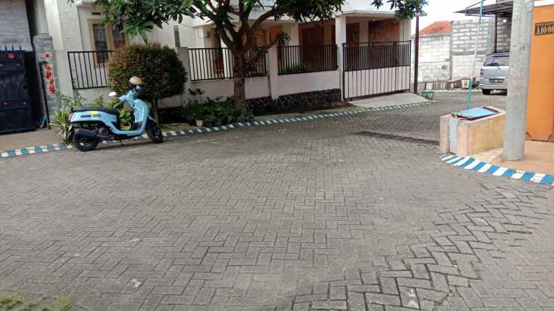 dijual rumah murah siap huni di pakis malang