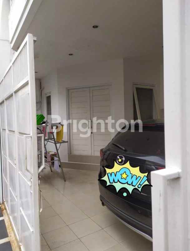 dijual rumah nginden