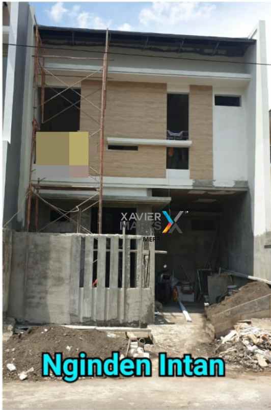 dijual rumah nginden intan barat