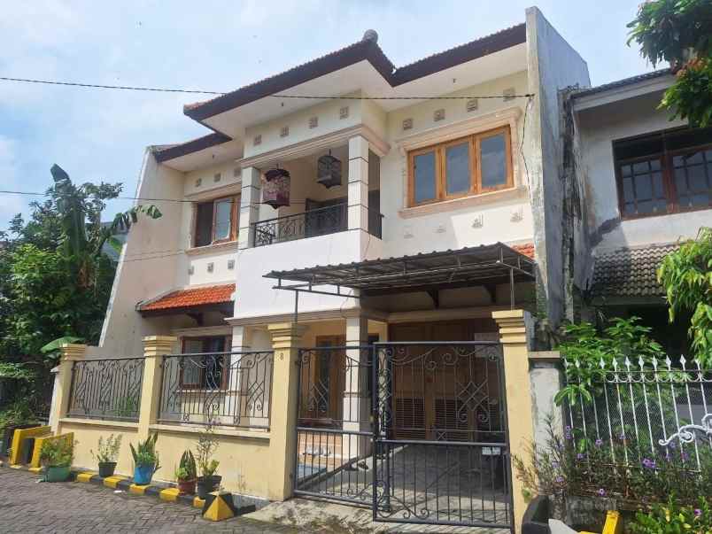dijual rumah nginden surabaya timur