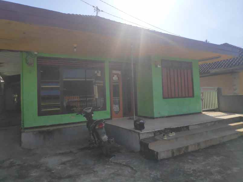 dijual rumah ngudi