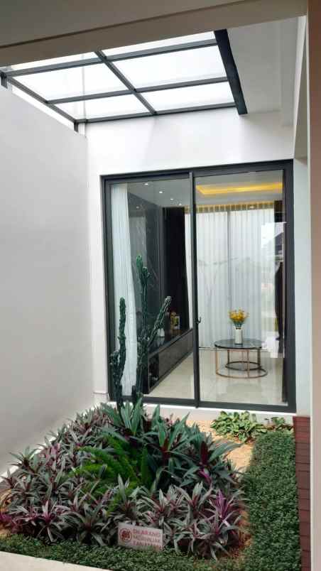 dijual rumah nilaya resort residence