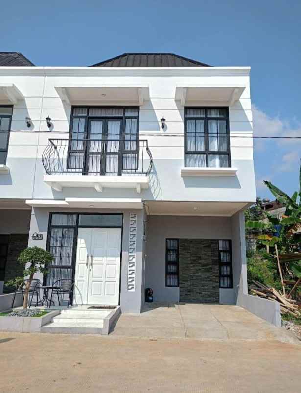 dijual rumah nyaman di gama residence 2