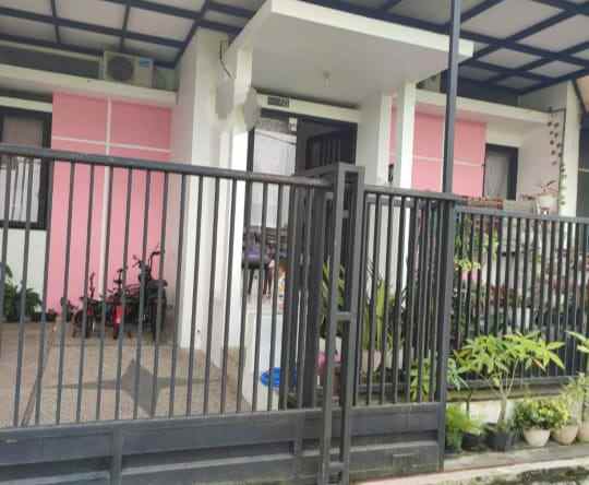 dijual rumah pandanwangi royal park