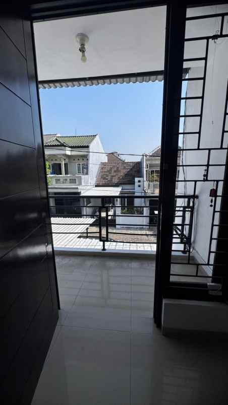 dijual rumah pantai mentari