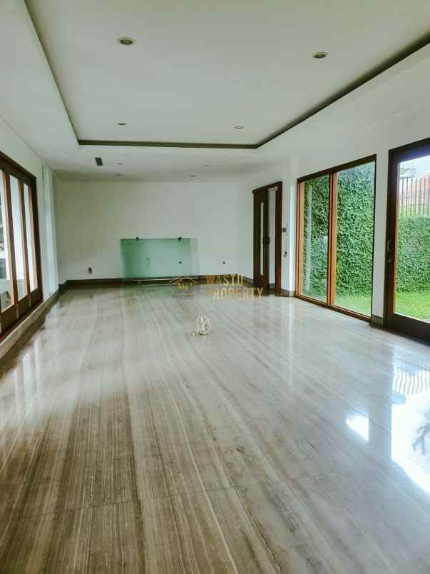 dijual rumah pd pinang kebayoran lama