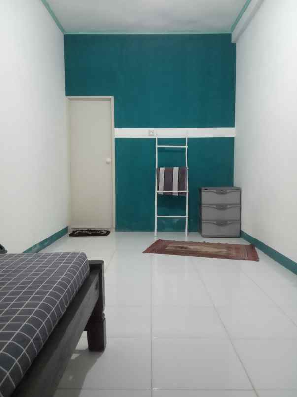 dijual rumah pedukuhan 3 depok panjatan