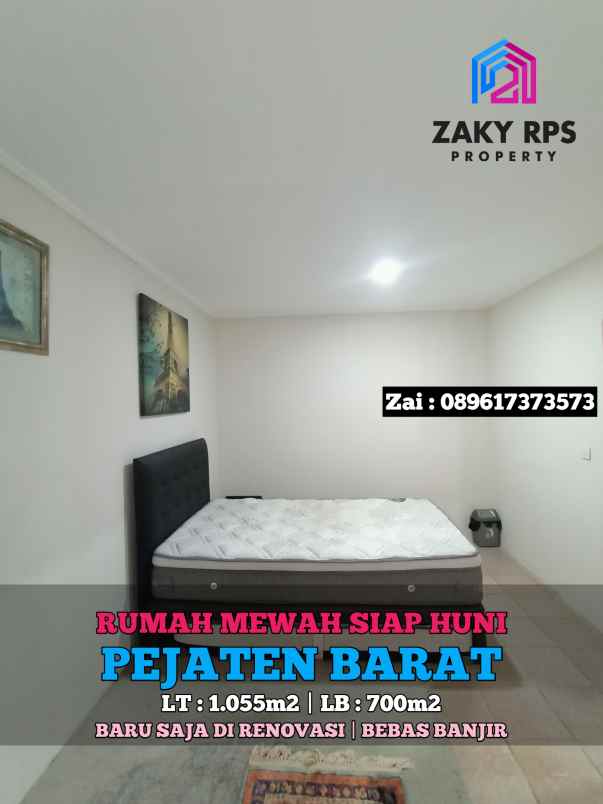 dijual rumah pejaten barat