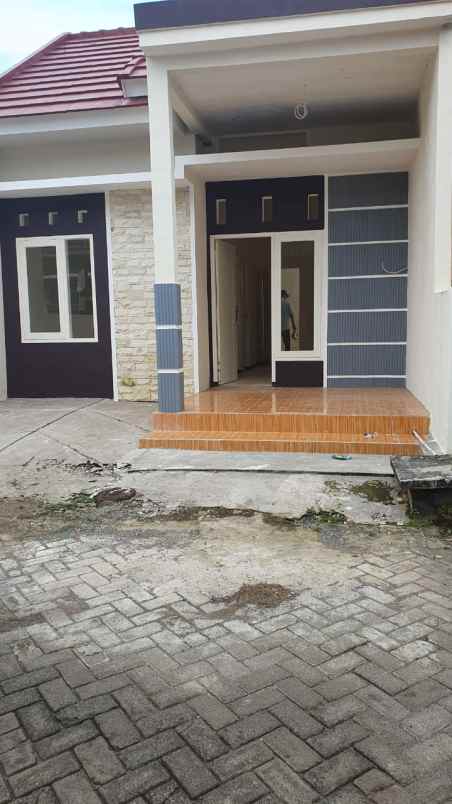 dijual rumah perumahan btu