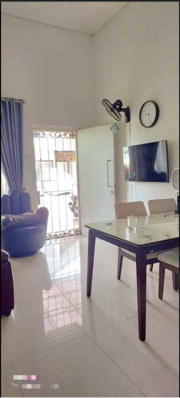 dijual rumah perumahan family urban