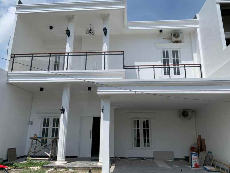 dijual rumah perumahan ganendra hill