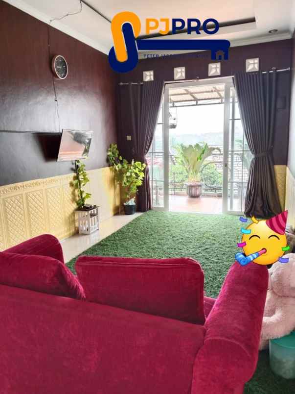 dijual rumah perumahan green garden 2