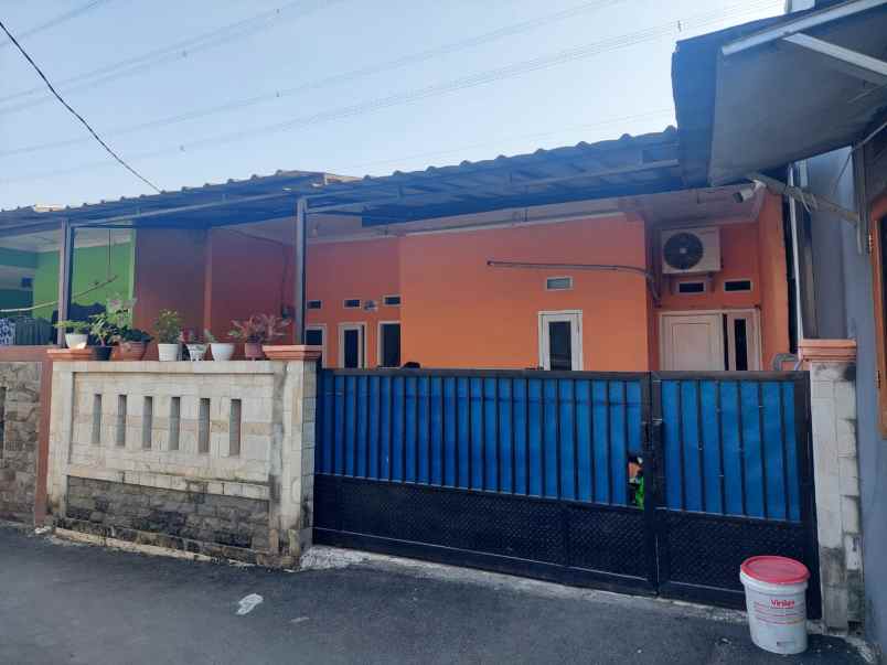 dijual rumah perumahan griya echa 2