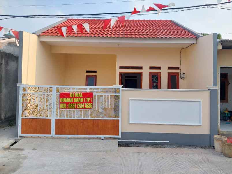 dijual rumah perumahan mekarsari permai