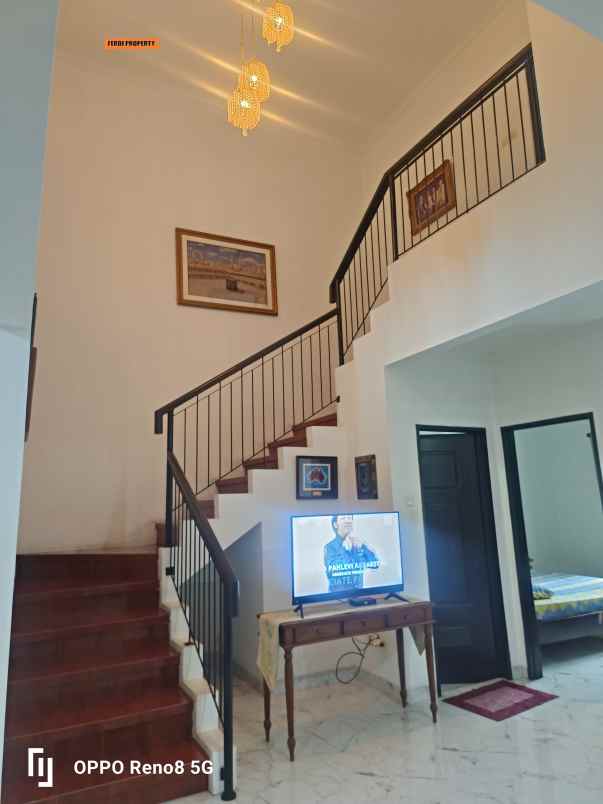 dijual rumah perumahan raffles hills