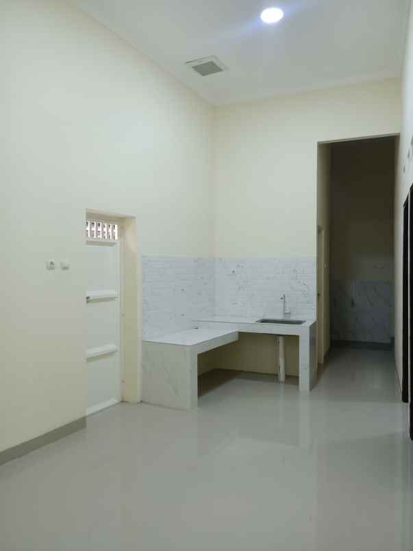 dijual rumah pesona anggrek