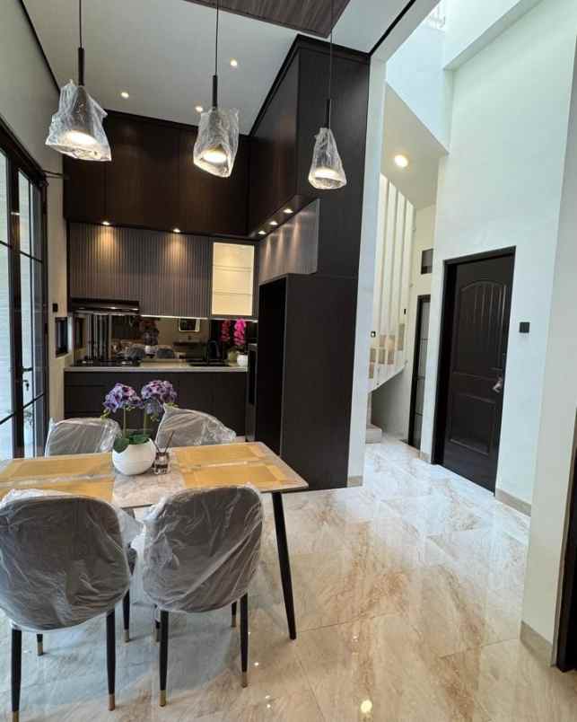 dijual rumah pondok cabe