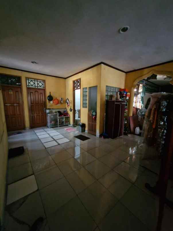 dijual rumah pondok kelapa