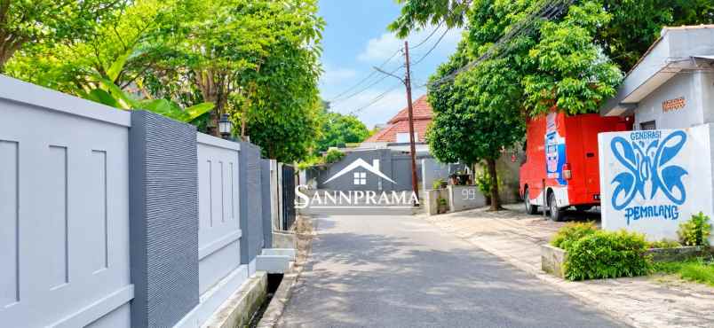 dijual rumah pondok labu