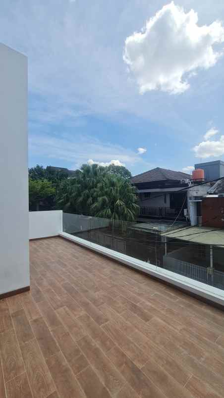 dijual rumah pondok pinang