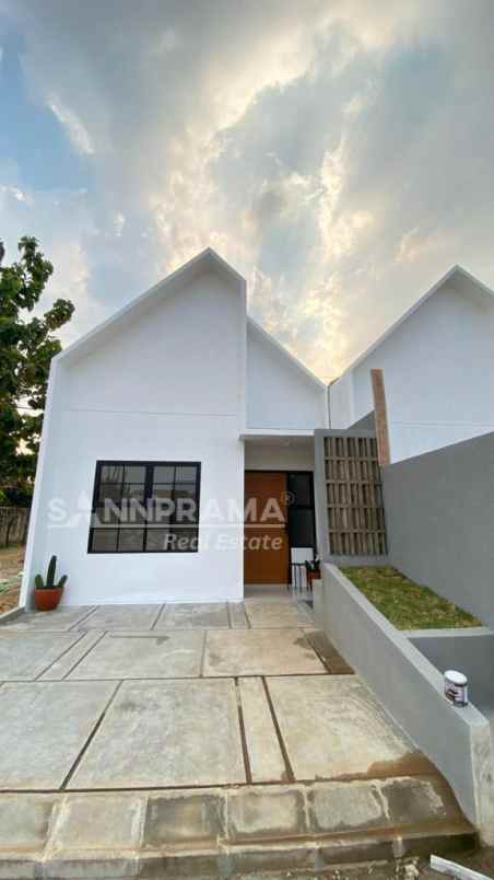 dijual rumah pondok terong