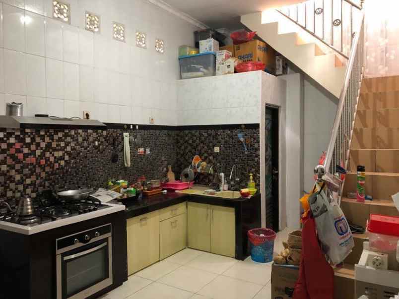 dijual rumah pondok tjandra