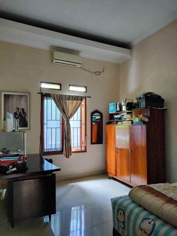 dijual rumah pps taman galaxy