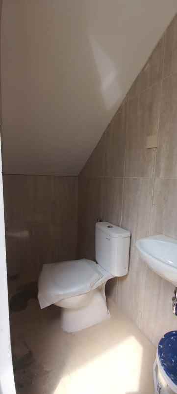 dijual rumah prima harapan regency