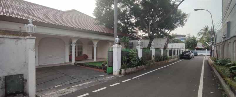 dijual rumah ragunan