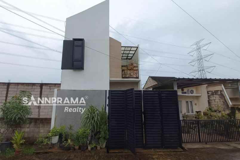 dijual rumah rangkapan jaya