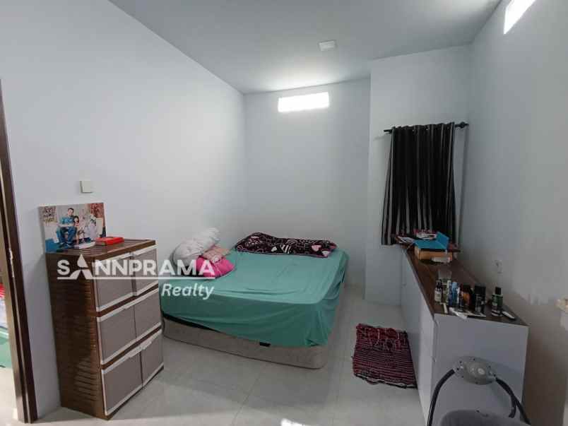 dijual rumah rangkapan jaya