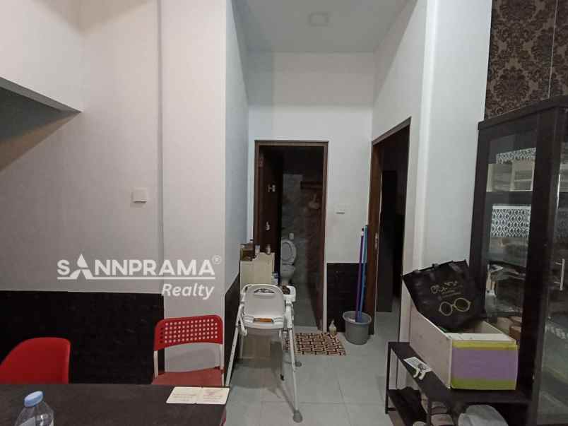dijual rumah rangkapan jaya