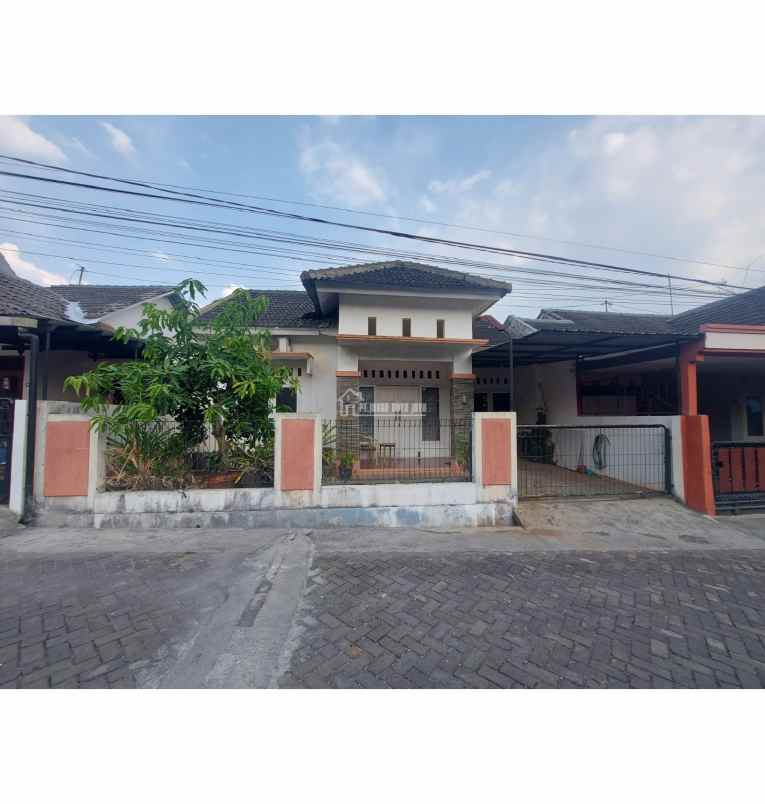 dijual rumah ready di bulusan tembalang semarang