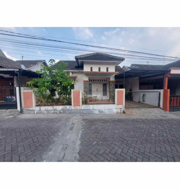 dijual rumah ready di bulusan tembalang semarang