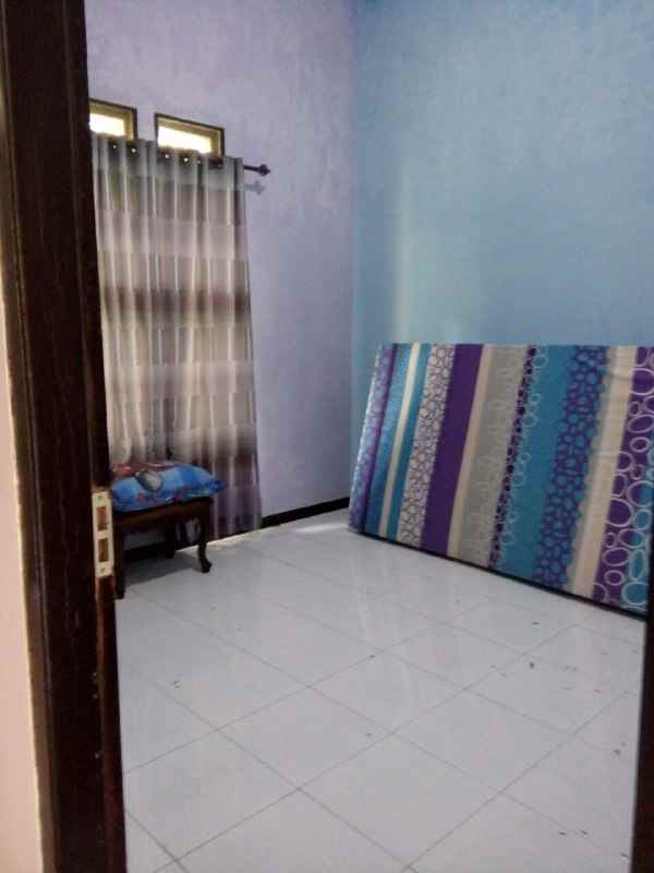 dijual rumah rejomulyo estate 1