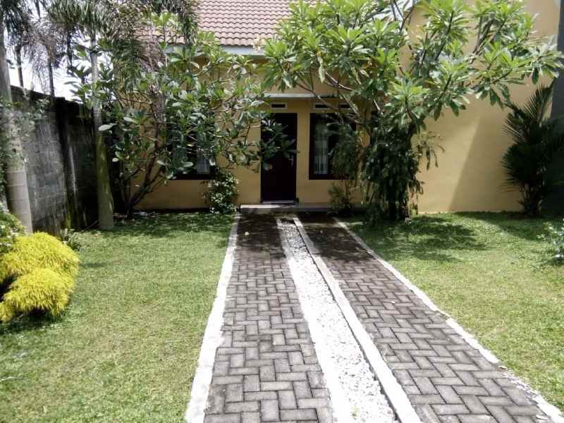 dijual rumah rejomulyo estate 1