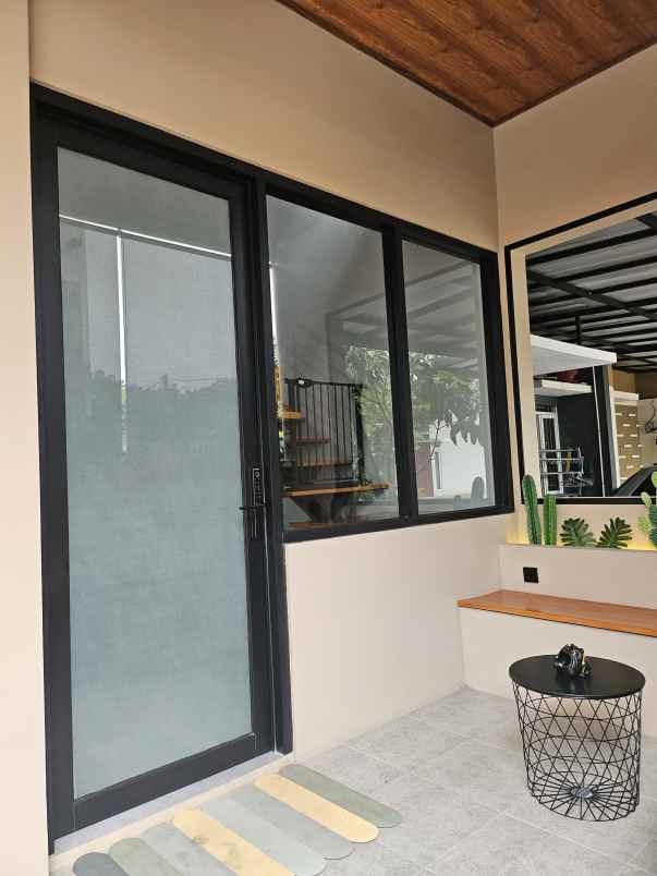 dijual rumah rumah mewah cluster