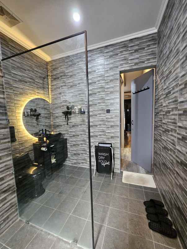 dijual rumah rumah mewah cluster