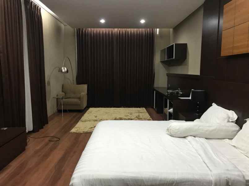 dijual rumah rumah mewah sejuk resort