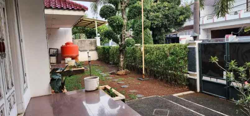 dijual rumah rumah pulomas jakarta timur