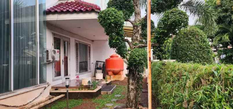 dijual rumah rumah pulomas jakarta timur